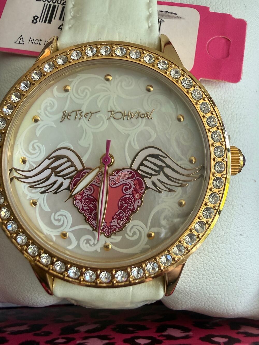 Betsey Johnson Winged Heart Women’s Wrist Watch Pearl tone 
Sparkle Trim NIB